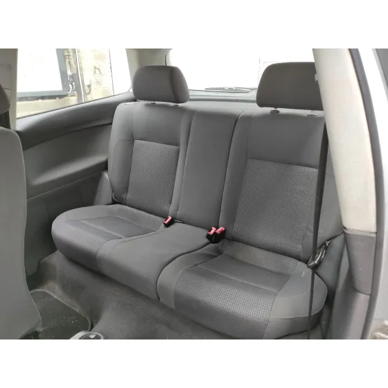 VOLKSWAGEN POLO (9N1) '2003 1.4 16V PLATA