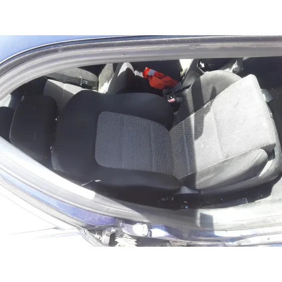 SEAT TOLEDO (1M2) '2002 1.9 TDI AZUL MARINO