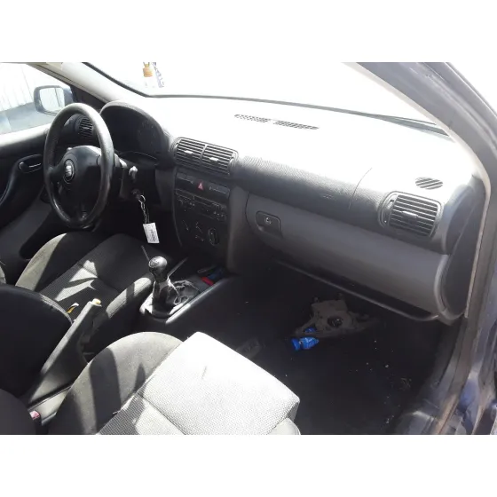 SEAT TOLEDO (1M2) '2002 1.9 TDI AZUL MARINO