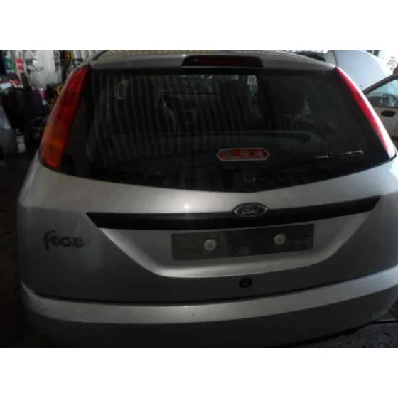 FORD FOCUS BERLINA (CAK) '2001 1.6 16V CAT PLATA