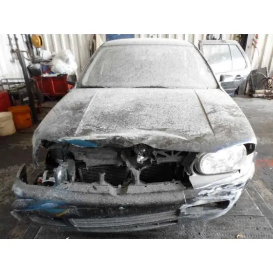 VOLKSWAGEN GOLF IV BERLINA (1J1) '2001 1.9 TDI NEGRO