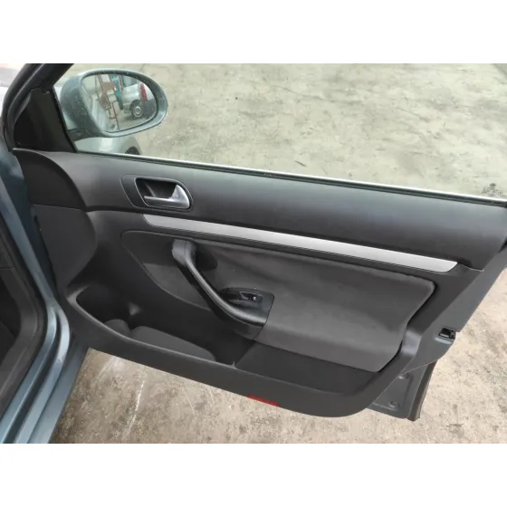 VOLKSWAGEN JETTA (1K2) '2006 1.9 TDI PLATA