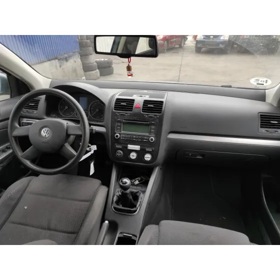 VOLKSWAGEN JETTA (1K2) '2006 1.9 TDI PLATA