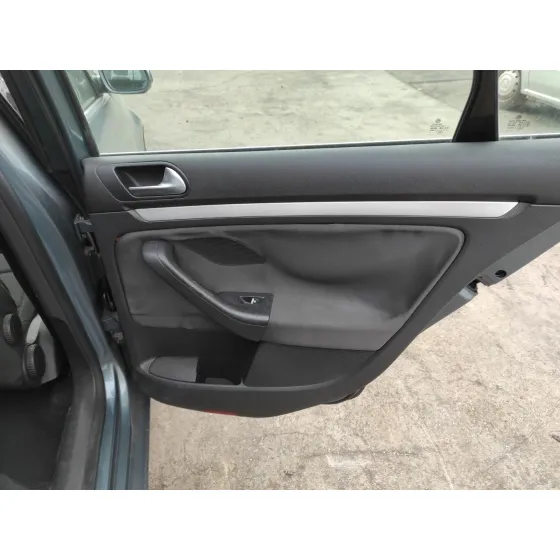 VOLKSWAGEN JETTA (1K2) '2006 1.9 TDI PLATA