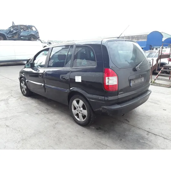 OPEL ZAFIRA A '2005 * NEGRO