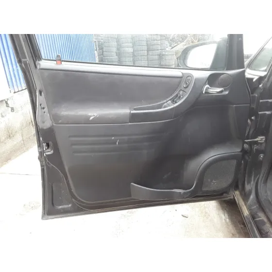 OPEL ZAFIRA A '2005 * NEGRO