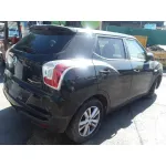 SSANGYONG TIVOLI SSANGYONG TIVOLI '2017 PREMIUM 4X2 NEGRO 2015