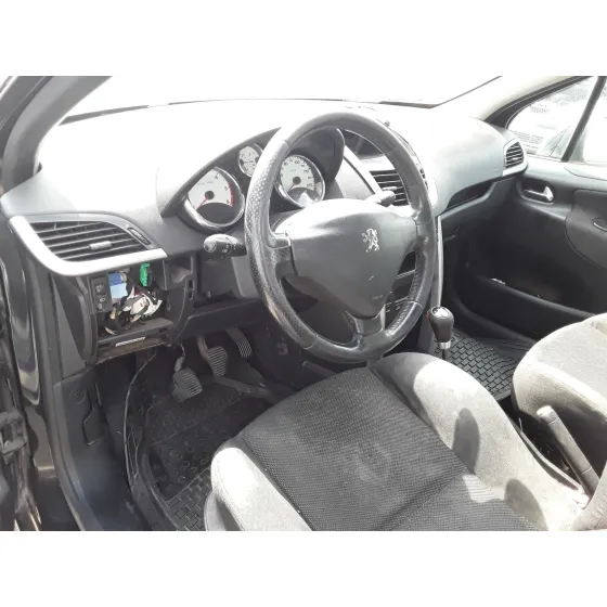 PEUGEOT 207 '2007 NEGRO