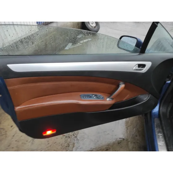 PEUGEOT 407 COUPE '2006 2.7 HDI FAP CAT (UHZ / DT17TED4) AZUL