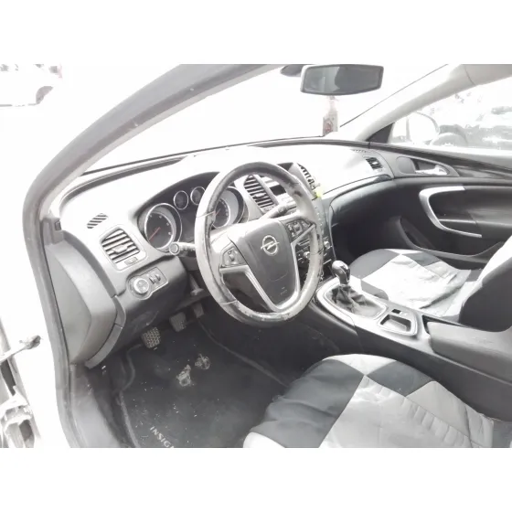 Opel INSIGNIA A (G09) 2008