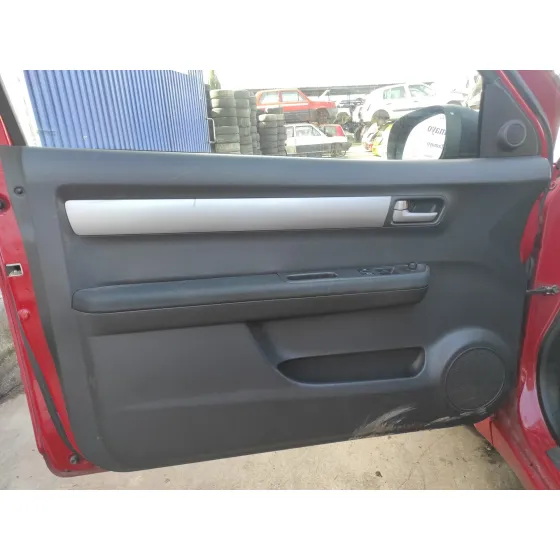 SUZUKI SWIFT BERLINA (MZ) '2009 * ROJO