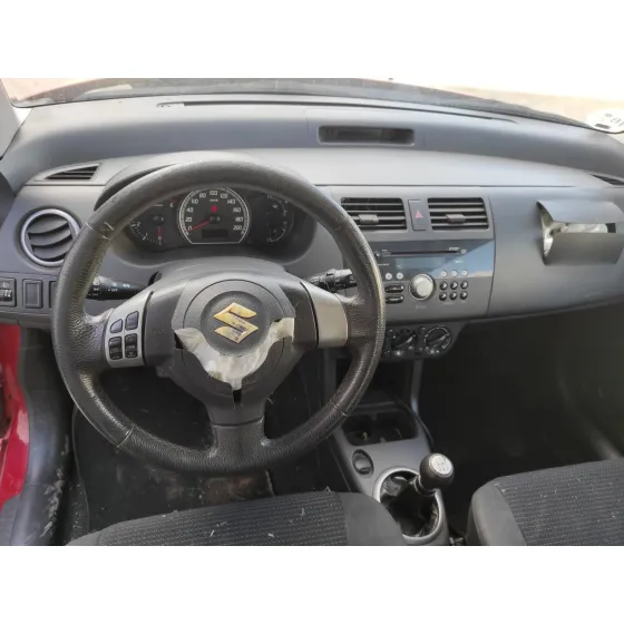 SUZUKI SWIFT BERLINA (MZ) '2009 * ROJO