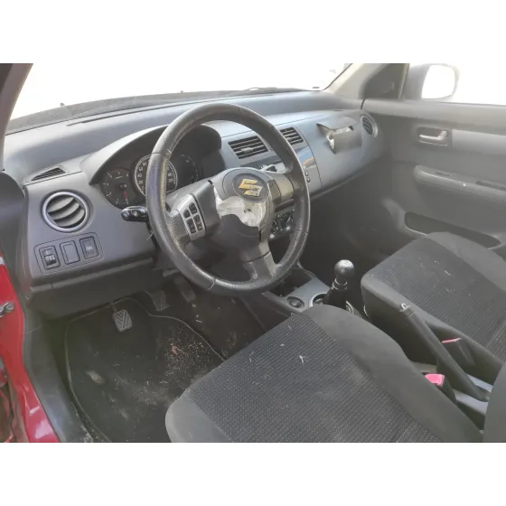 SUZUKI SWIFT BERLINA (MZ) '2009 * ROJO