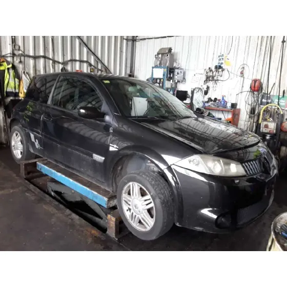 RENAULT MEGANE II BERLINA 3P '2004 EXTREME NEGRO