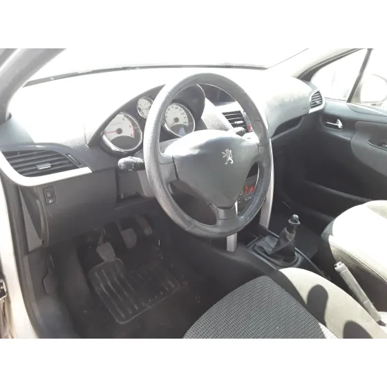 PEUGEOT 207 SW '2010 * PLATA