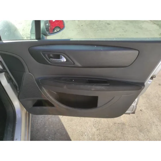CITROEN C4 BERLINA '2007 1.6 HDI CAT (9HY / DV6TED4) PLATA