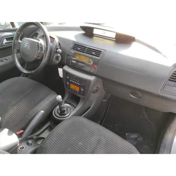 CITROEN C4 BERLINA '2007 1.6 HDI CAT (9HY / DV6TED4) PLATA