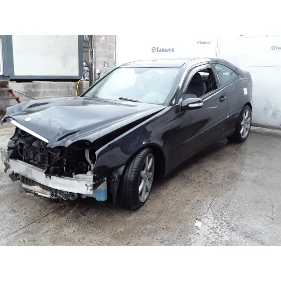 MERCEDES CLASE C (W203) SPORTCOUPE '2005 2.2 CDI CAT NEGRO