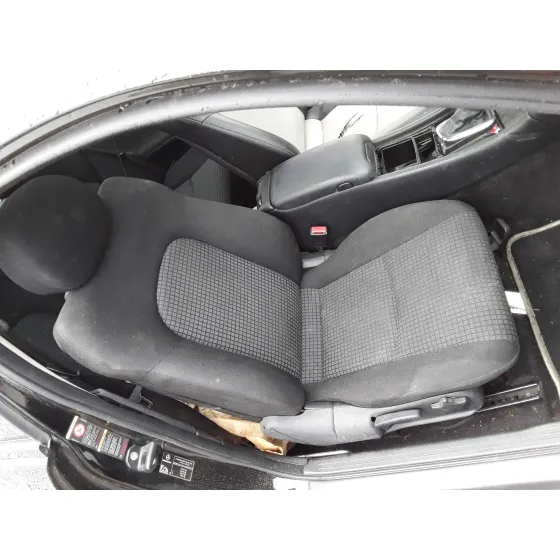 MERCEDES CLASE C (W203) SPORTCOUPE '2005 2.2 CDI CAT NEGRO