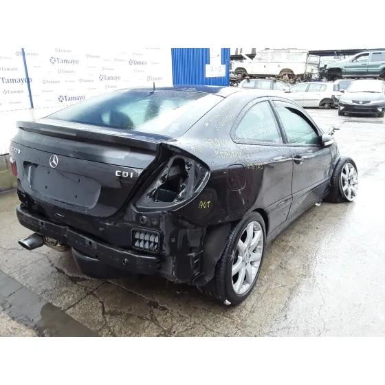 MERCEDES CLASE C (W203) SPORTCOUPE '2005 2.2 CDI CAT NEGRO