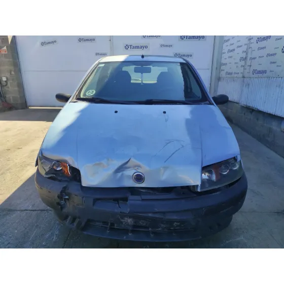 FIAT PUNTO BERLINA (188) '2001 1.2 16V CAT AZUL CIELO