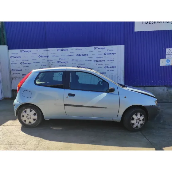 FIAT PUNTO BERLINA (188) '2001 1.2 16V CAT AZUL CIELO
