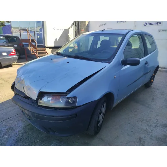 FIAT PUNTO BERLINA (188) '2001 1.2 16V CAT AZUL CIELO