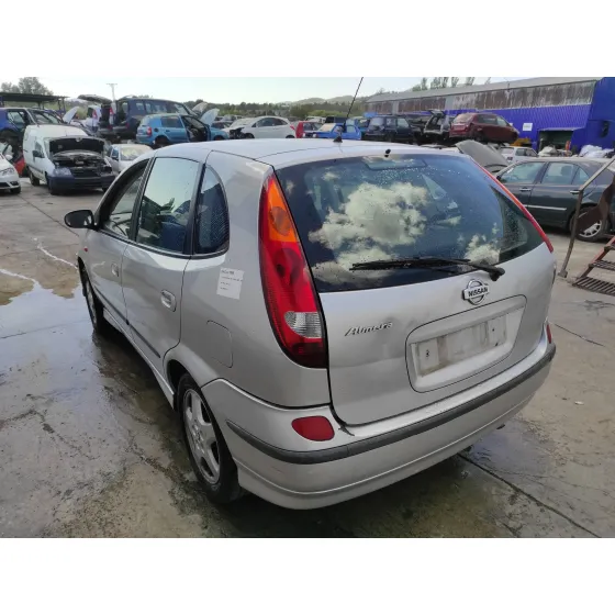 NISSAN ALMERA TINO (V10M) '2001 1.8 16V CAT PLATA