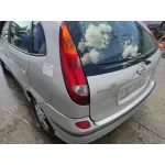 NISSAN ALMERA TINO (V10M) NISSAN ALMERA TINO (V10M) '2001 1.8 16V CAT PLATA 2000