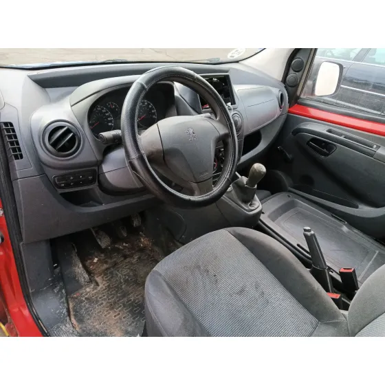 Peugeot BIPPER (AA_) 2008