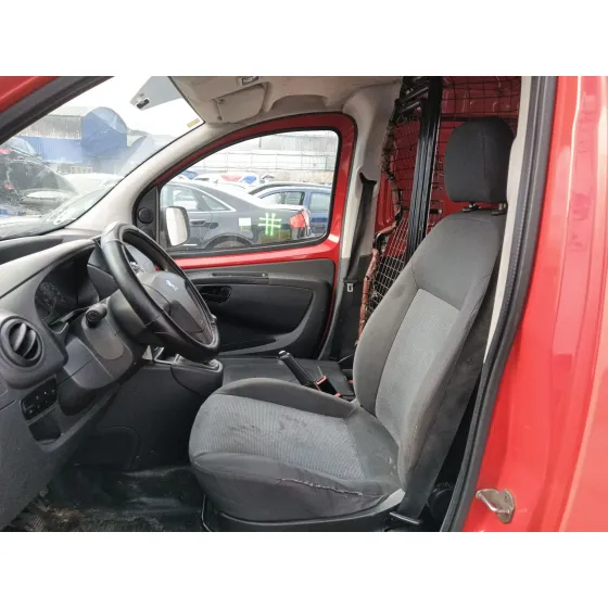 Peugeot BIPPER (AA_) 2008