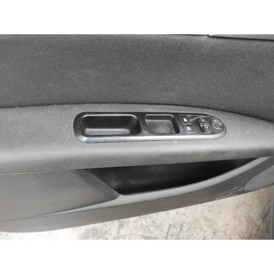 PEUGEOT 407 '2006 1.6 HDI VERDE OSCURO