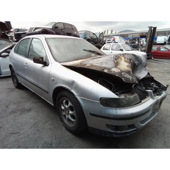 SEAT LEON (1M1) '2001 1.9 TDI PLATA QUEMADO