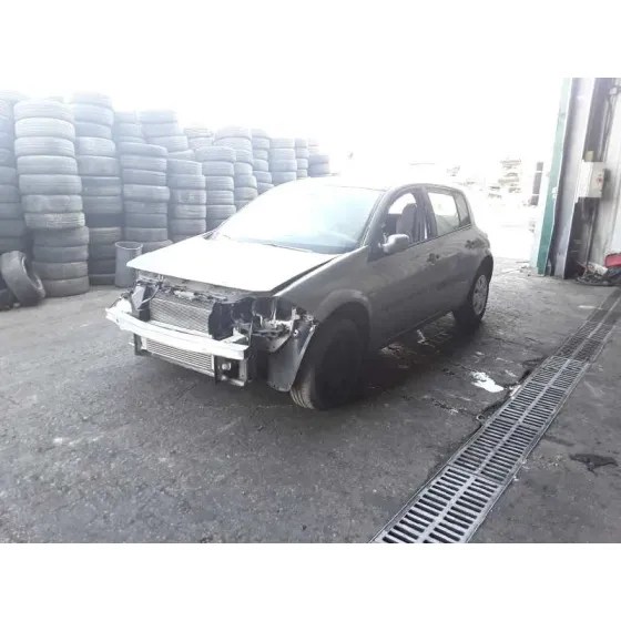 RENAULT MEGANE II BERLINA 5P '1996 AUTHENTIQUE BEIG