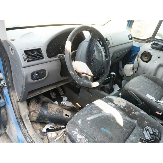 //