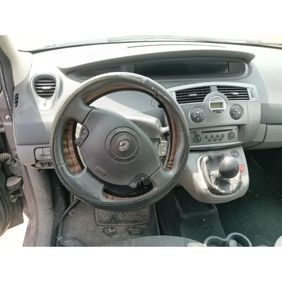 Renault SCENIC II (JM0/1_) 2005