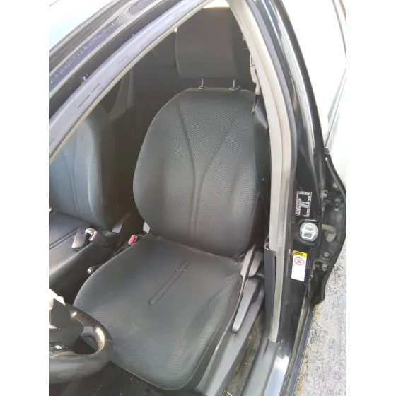 TOYOTA YARIS '2009 1.3 16V CAT NEGRO