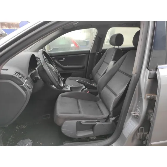 AUDI A4 AVANT (8E) '2003 * GRIS