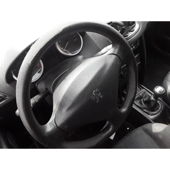 PEUGEOT 207 '2007 1.4 HDI PLATA