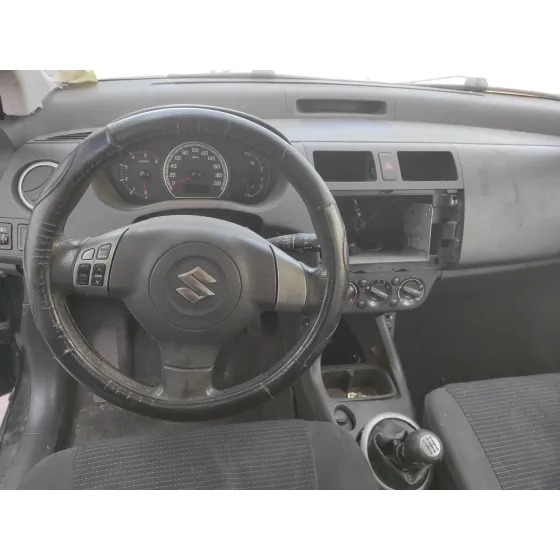 SUZUKI SWIFT BERLINA (MZ) '2008 * NEGRO