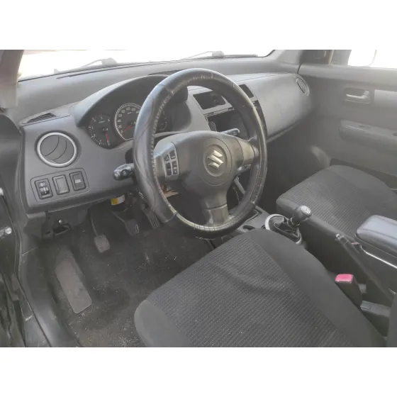 SUZUKI SWIFT BERLINA (MZ) '2008 * NEGRO