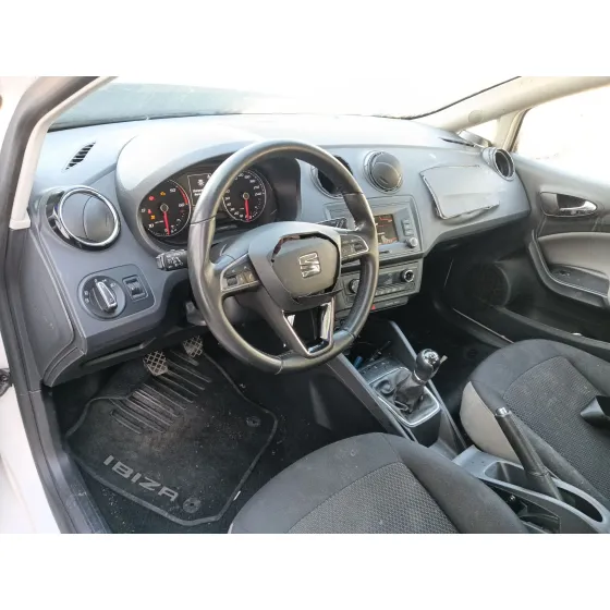 Seat IBIZA IV (6J5, 6P1) 2015