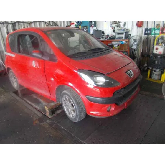 PEUGEOT 1007 '2005 1.6 16V CAT ROJO