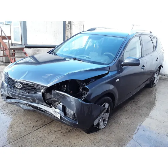KIA CEE'D SPORTY WAGON '2010 1.6 CAT GRIS