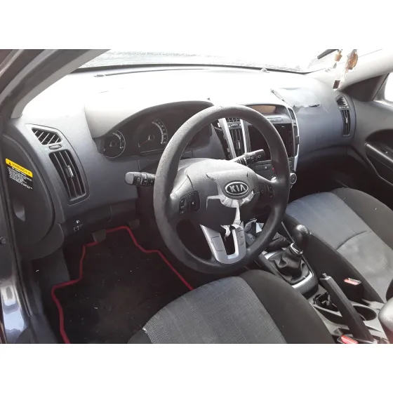 KIA CEE'D SPORTY WAGON '2010 1.6 CAT GRIS