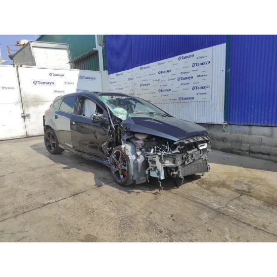 FORD FOCUS LIM. '2017 BLACK&RED NEGRO