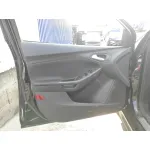 FORD FOCUS LIM. FORD FOCUS LIM. '2017 BLACK&RED NEGRO 2016