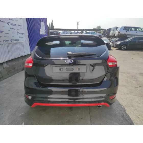 FORD FOCUS LIM. '2017 BLACK&RED NEGRO