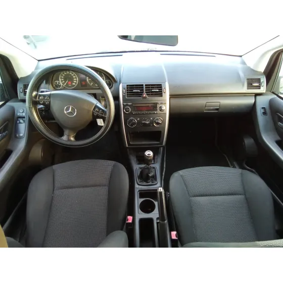 MERCEDES CLASE A (W169) '2006 2.0 CDI CAT AZUL