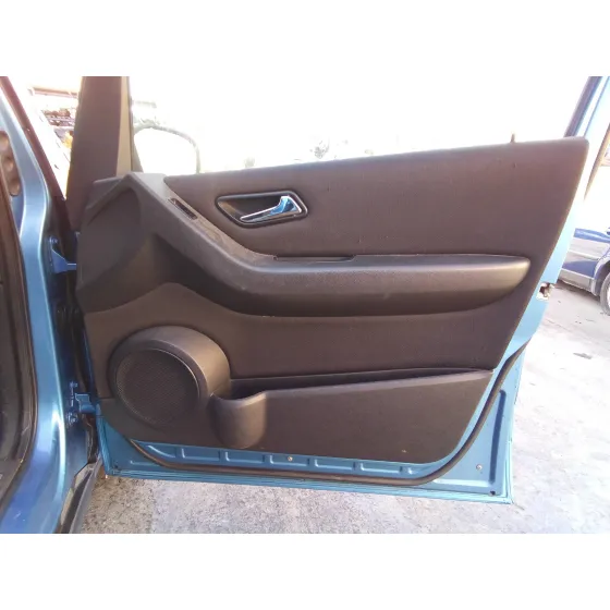MERCEDES CLASE A (W169) '2006 2.0 CDI CAT AZUL